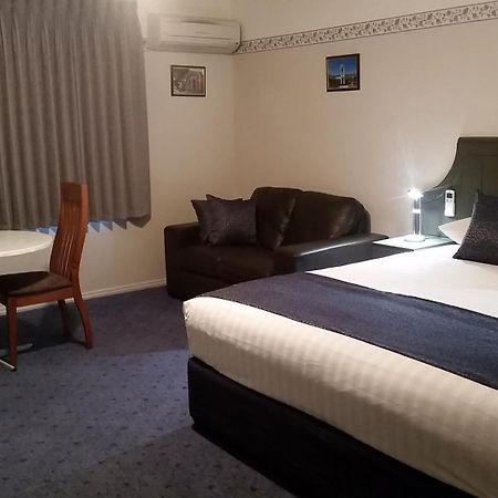 Ararat Southern Cross Motor Inn Exteriör bild