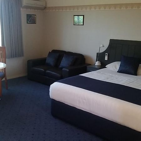 Ararat Southern Cross Motor Inn Exteriör bild